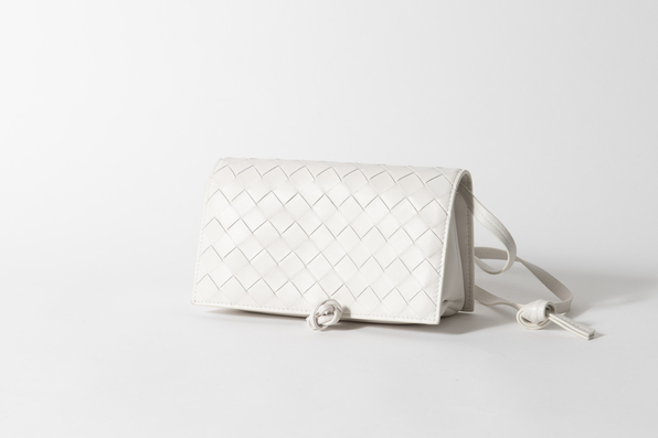 イントレチャートのケアを丁寧に行う