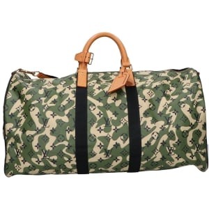 ルイヴィトン×村上隆 M95774 モノグラモフラージュ キーポル バンドリエール55 買取相場例です