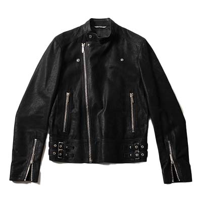 ディオールオムの買取を強化しております。