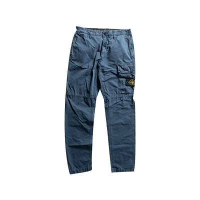ストーンアイランド<br>ボトムスの買取を強化しております。
