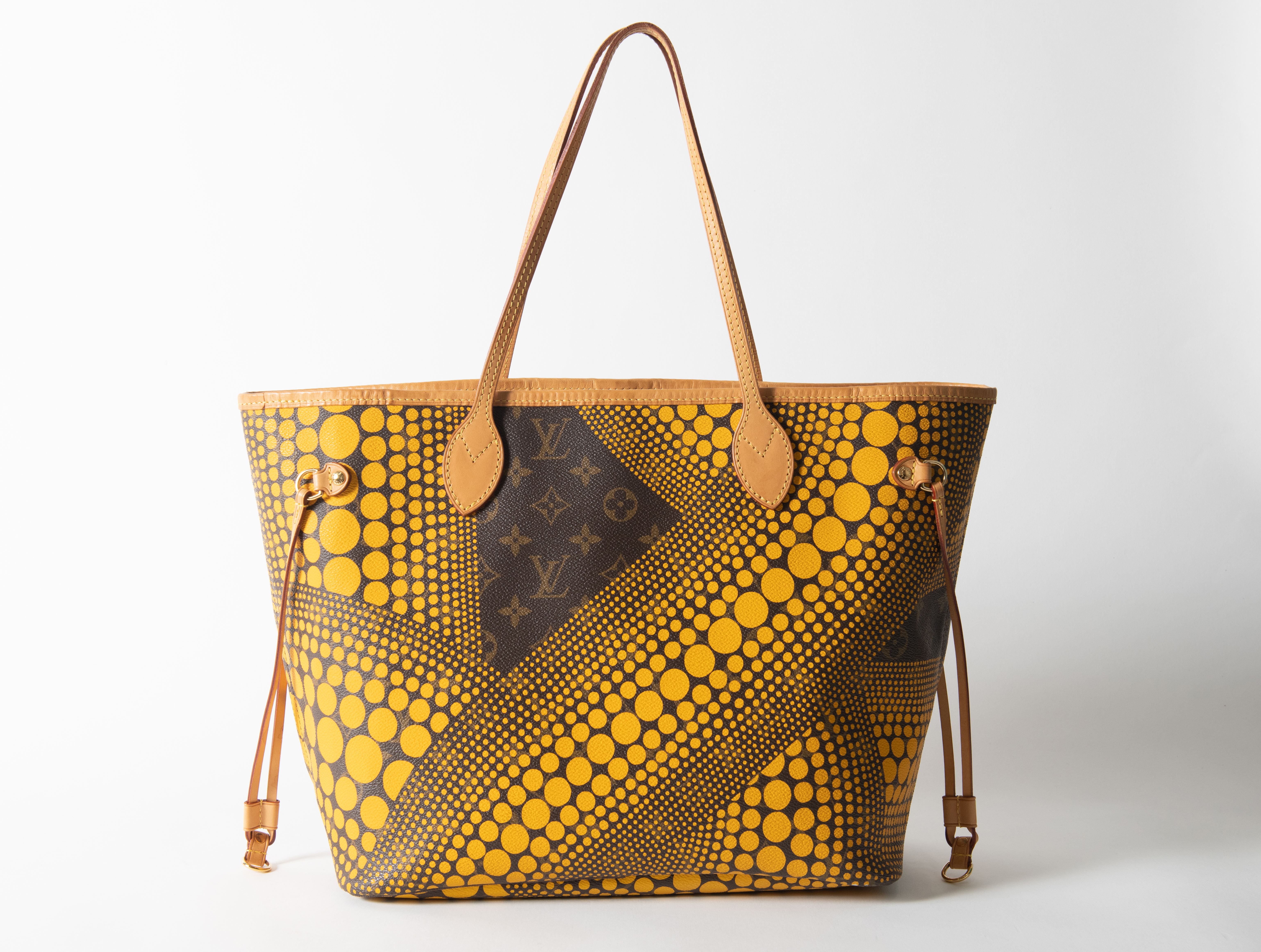 ルイヴィトン 草間彌生