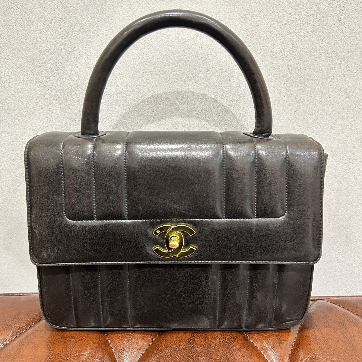 3番台 ラムスキン ゴールド金具 マドモアゼル トップハンドルバッグ