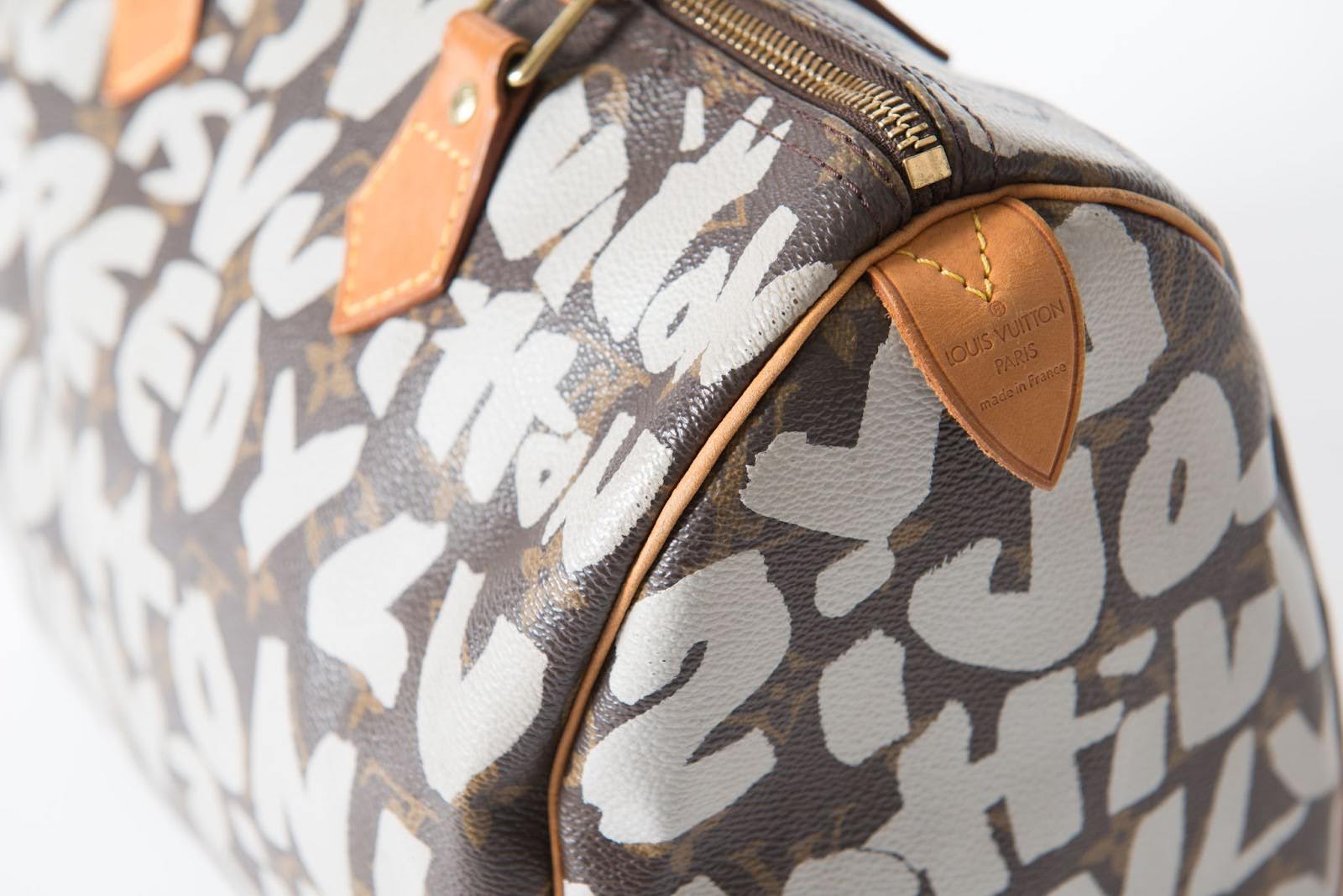 ルイヴィトン モノグラムグラフィティ