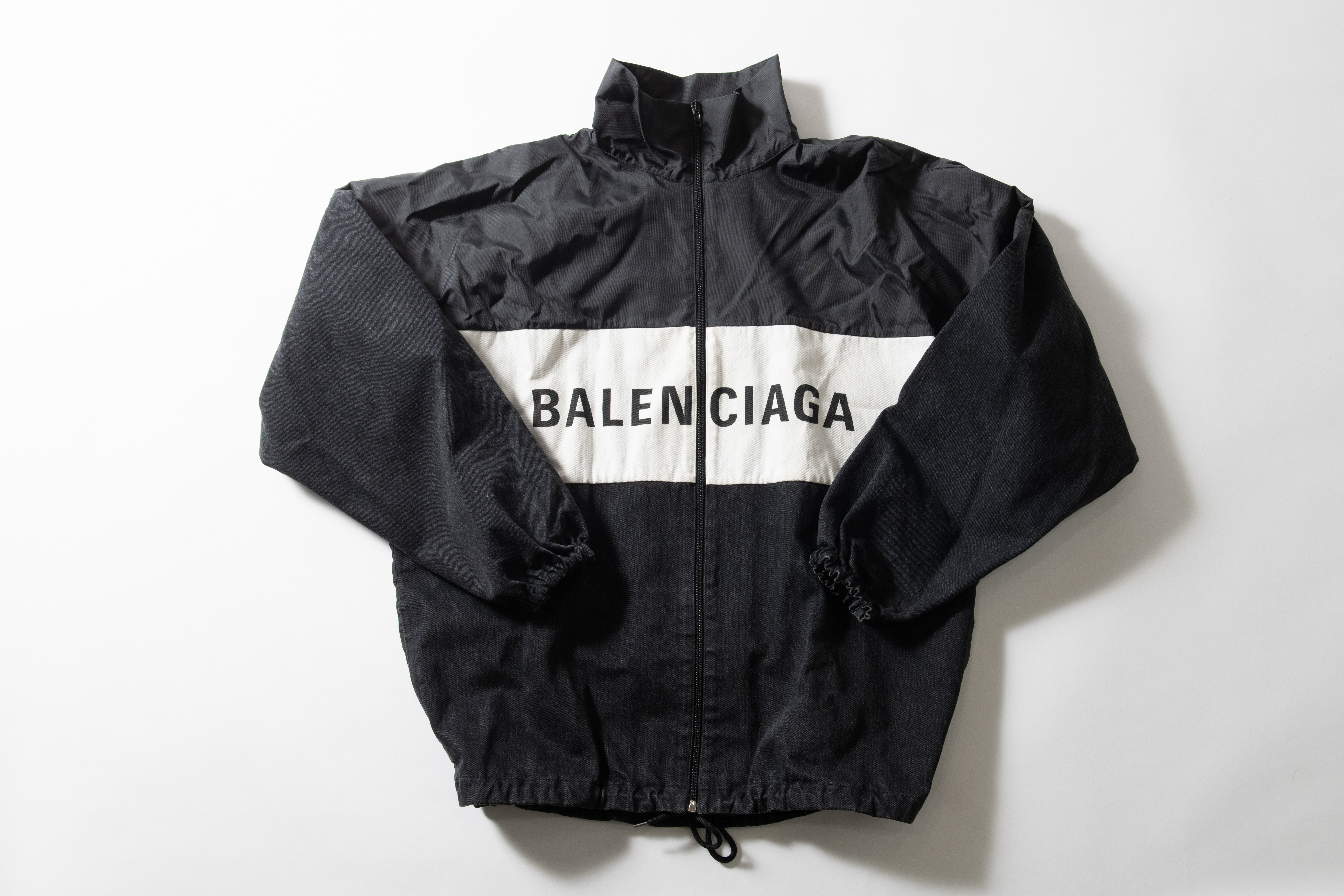バレンシアガ 19年 529213 ブラック ロゴプリントデニム 切替ブルゾン