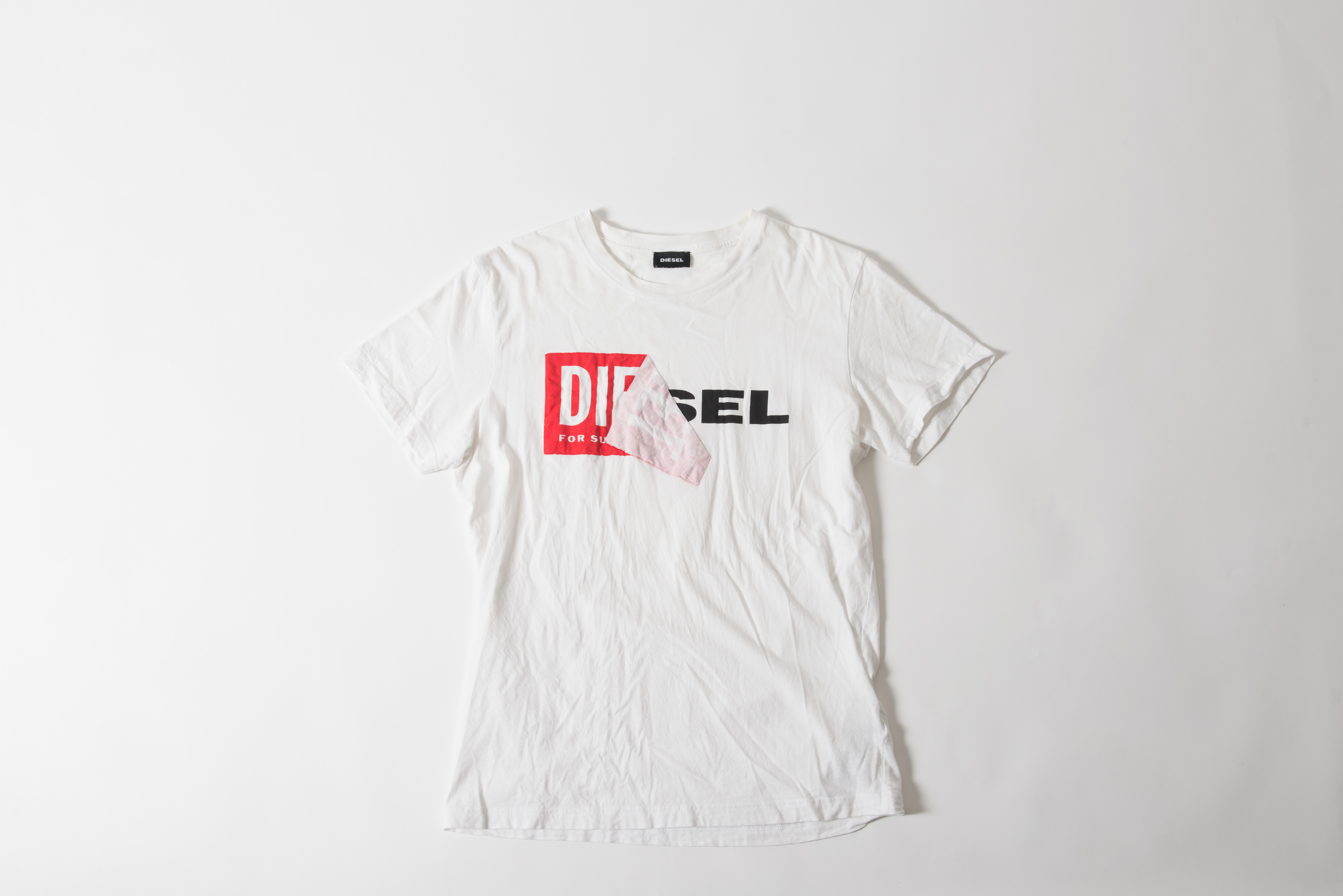 ディーゼル 白 ロゴプリント Tシャツ1