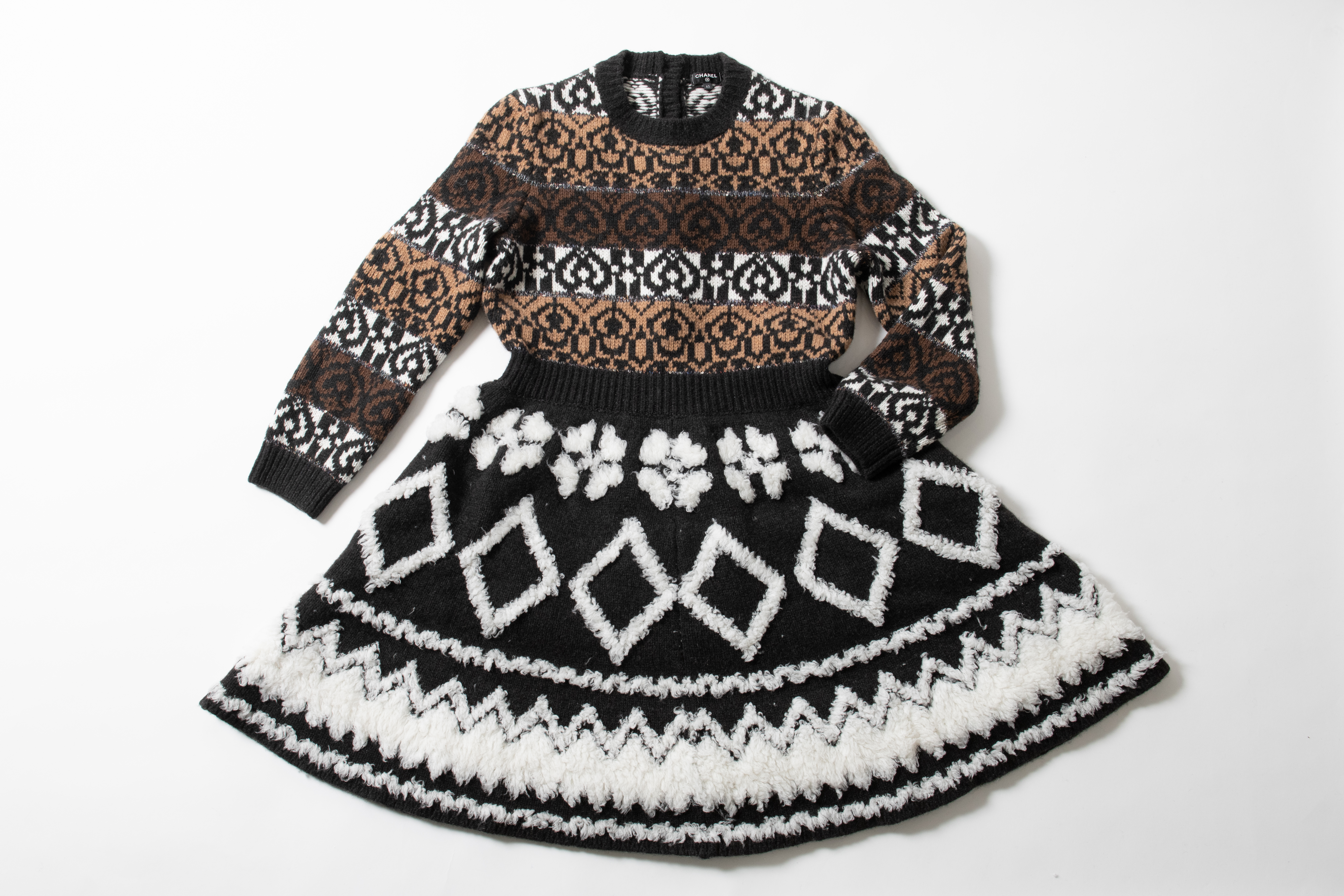 シャネル P62538K48065 カメリアボタン 総柄 ニットドレスワンピース