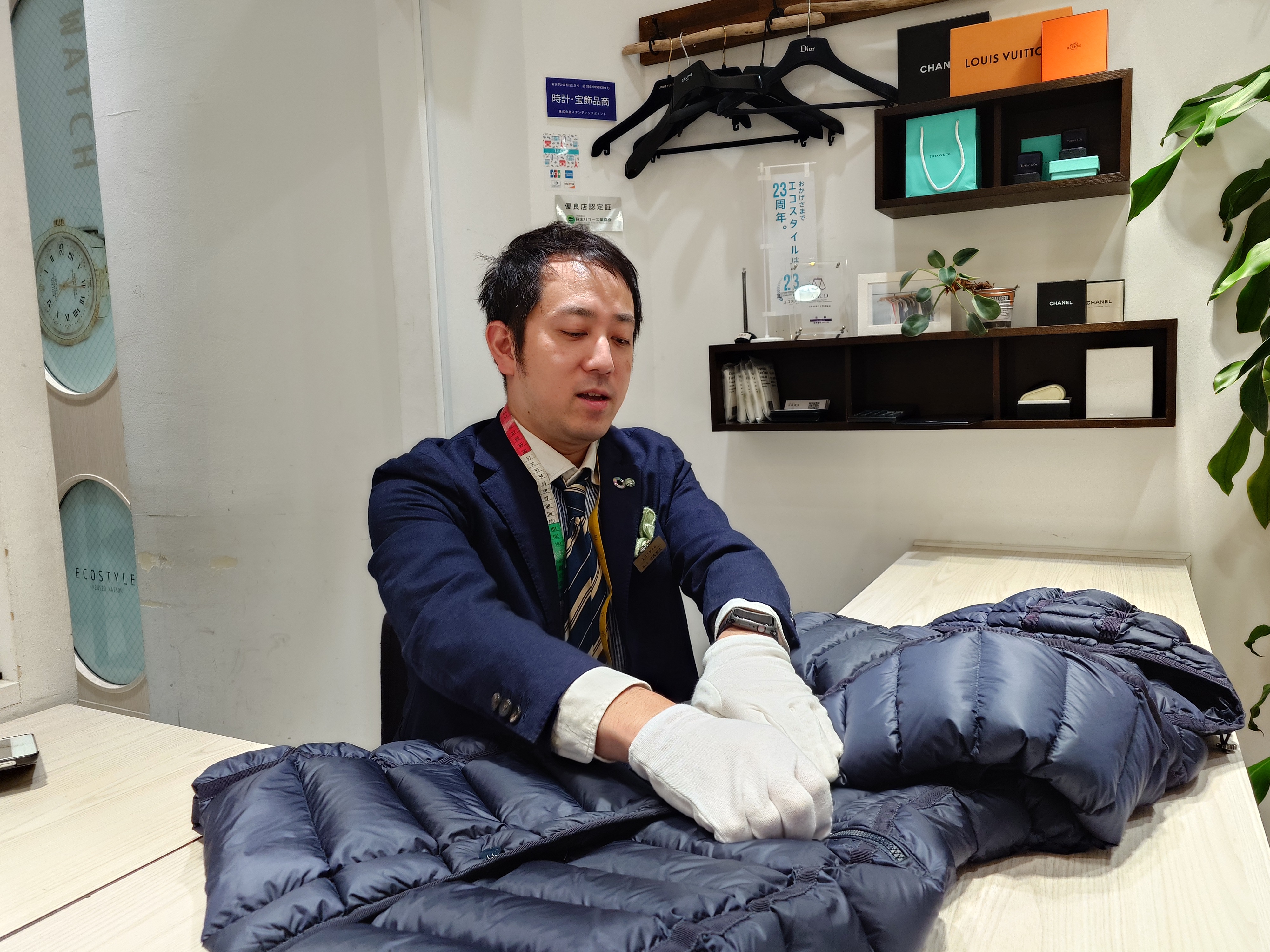 エコスタイル 鑑定士 河西店長 モンクレール査定