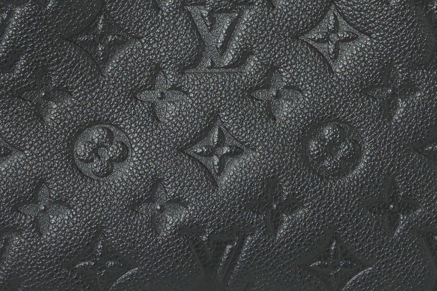 モノグラム・アンプラント