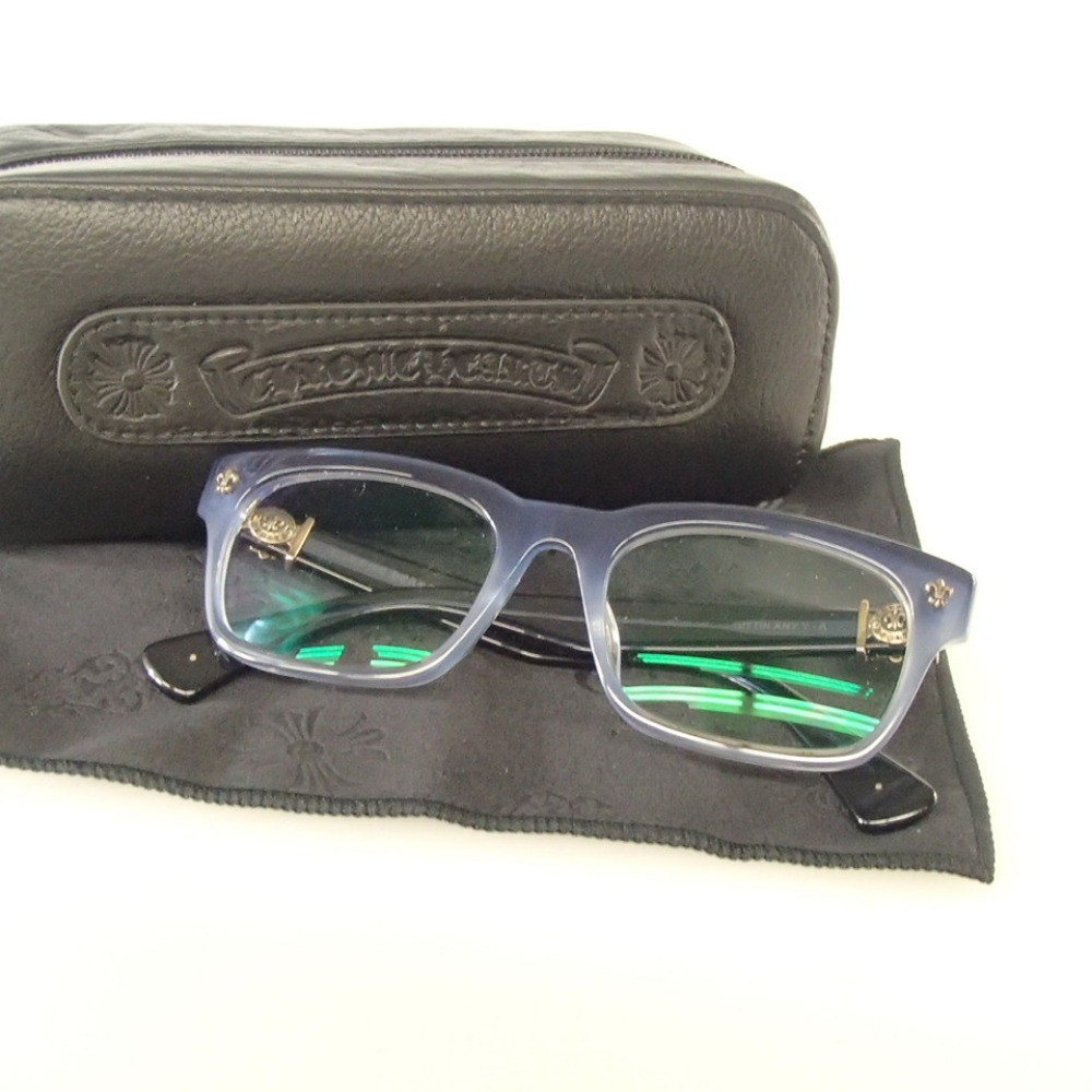 財布・サングラス・ベルトまで買取を行っております！