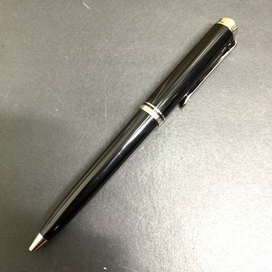 ペリカンのK805スーベレーン シルバートリム ボール ペンの買取実績です。