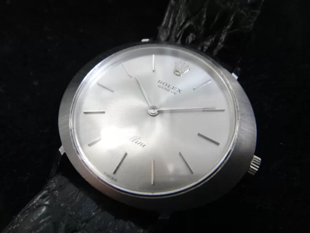 ロレックスの時計の買取実績です。