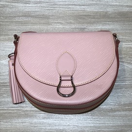 ルイヴィトンの17年 M54155 エピ ローズバレリーヌ サンクルーの買取実績です。