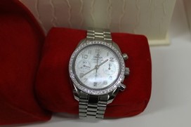 オメガのスピードマスター　ダイヤベゼルの買取実績です。