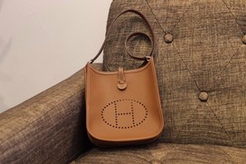 エルメスのエブリン　茶色　TPMの買取実績です。