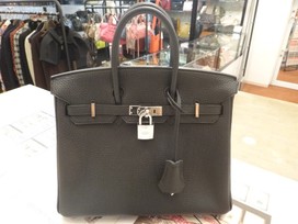 エルメスのトゴ T刻印 シルバー金具 バーキン25の買取実績です。