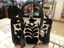 アレキサンダーマックイーンの2014AW限定　パドロックバッグの買取実績です。