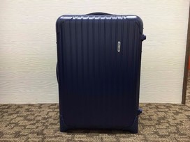 リモワのサルサ　33L　2輪キャリーケースの買取実績です。