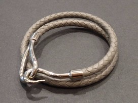 エルメスの2連　イントレ　ジャンボブレスの買取実績です。