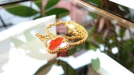 ヴァンクリーフ&アーペルのヴィンテージアルハンブラネックレスの買取実績です。
