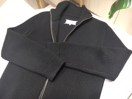 メゾンマルジェラの黒　ウール　2013年製　ドライバーズニットの買取実績です。