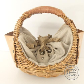 エバゴスの紅籐×ブライダルレザー 丸かごバッグの買取実績です。