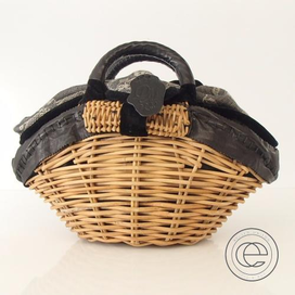 エバゴスの11AW 紅藤 バラ柄リネンジャガード シープレザー かごバッグの買取実績です。