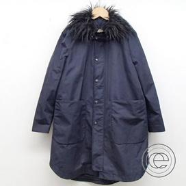 ヌメロヴェントゥーノのフェイクファー襟(取外可能) ナイロン Aライン コートの買取実績です。
