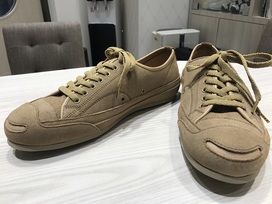 タカヒロミヤシタザソロイスト.のベージュ　スニーカーの買取実績です。