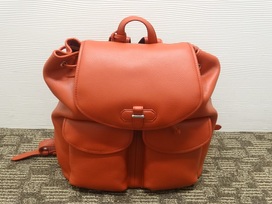 ペッレモルビダの赤　MB401　レザー　リュックサックの買取実績です。