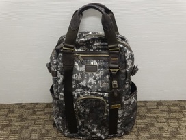 トゥミの迷彩柄 22380 ルジュヌの買取実績です。