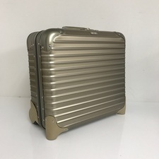 リモワ 920.40 トパーズチタニウムビジネストローリー 29L 買取実績です。