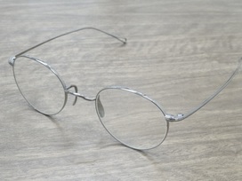 アヤメのシルバー　MANRAY　ラウンド眼鏡の買取実績です。