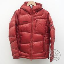 マムート アトラス フーデッド ダウン ジャケット 買取実績です。