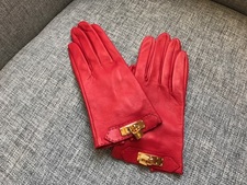 エルメス 赤　ラムレザー　手袋　ケリーグローブ 買取実績です。