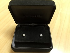 ティファニー PT950　バイザヤード　ダイヤピアス 買取実績です。