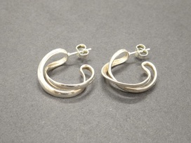 ジョージジェンセンのシルバー　452A　インフィニティピアスの買取実績です。