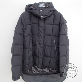 タトラスのBOESIO 撥水ナイロン ショートダウンジャケットの買取実績です。