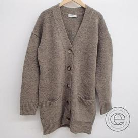 マディソンブルーのウール ニットロングカーディガンの買取実績です。