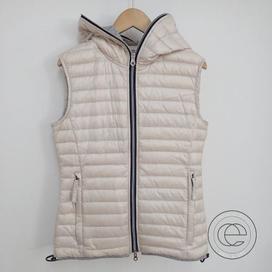 デュベティカのFILIRAフィリラ ダウンベスト レディースの買取実績です。