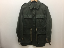 セオリーの17年　フィールドジャケットの買取実績です。