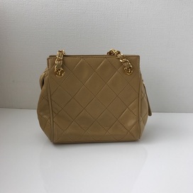 シャネルの3番台チェーンショルダーバッグの買取実績です。