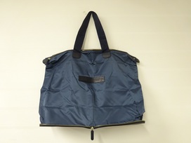 フェリージのネイビー 9542 パッカブル ハンドバッグの買取実績です。