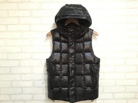 ナノユニバースの西川ダウン ダウンベストの買取実績です。