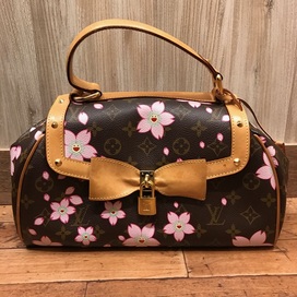 ルイヴィトンのM92012 モノグラム・チェリーブロッサム サックレトロPMの買取実績です。