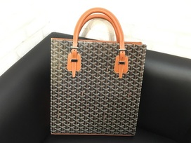 ゴヤールのコモール　黒の買取実績です。