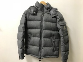 モンクレールのグレー　MONTGENEVRE　ダウンジャケット　13-14AWの買取実績です。