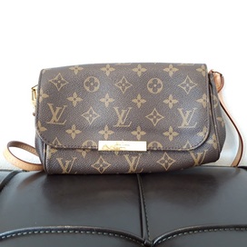ルイヴィトンのモノグラム　フェイボリットPM　バッグの買取実績です。