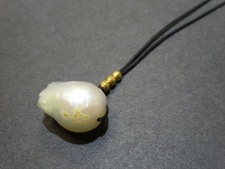 ミズキ シルクコード　バロックパール　ネックレス　 買取実績です。