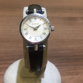 グッチの2040L　時計の買取実績です。