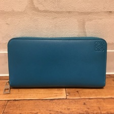 ロエベ アナグラム ラウンドジップウォレット 買取実績です。